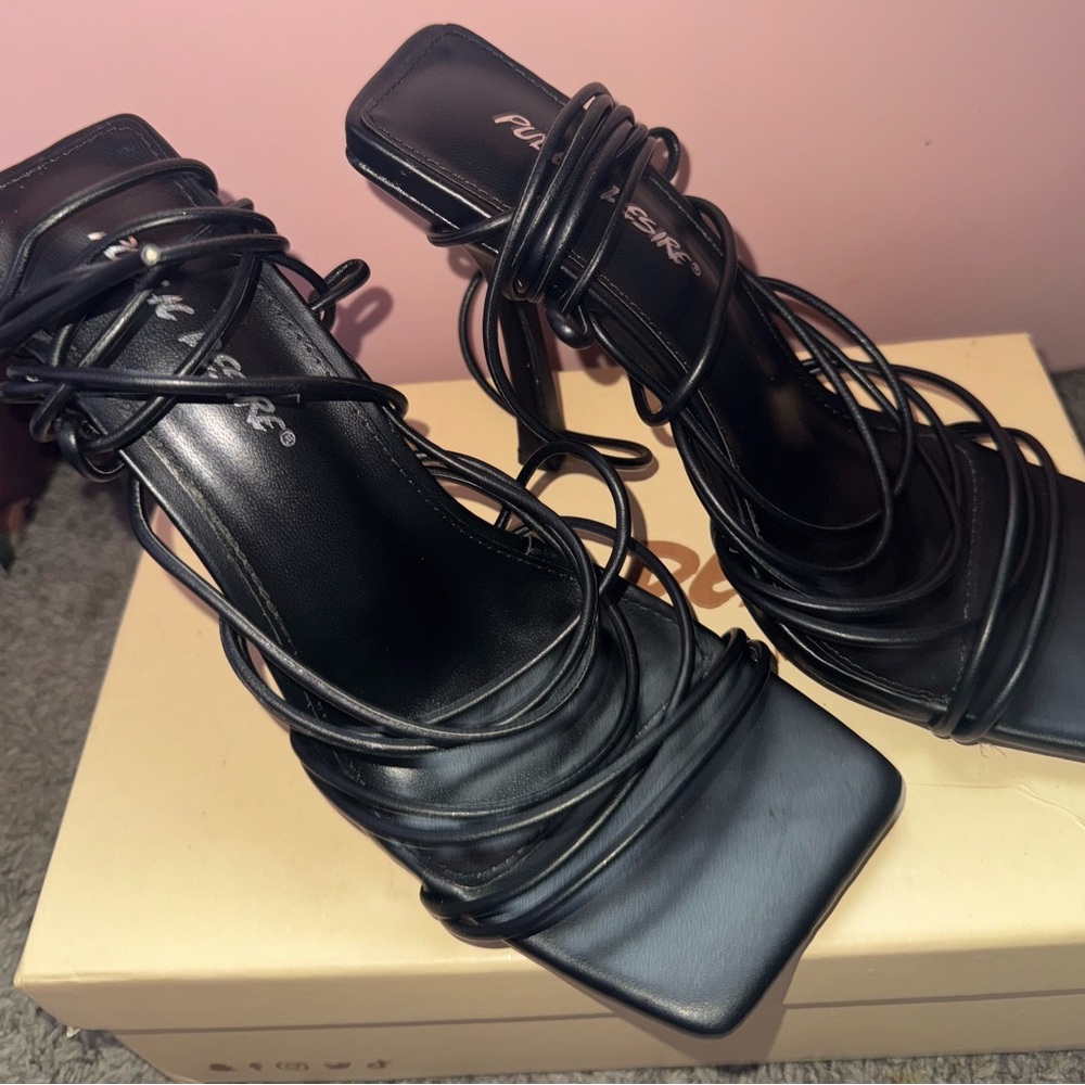 Like new Public Desire high heels!